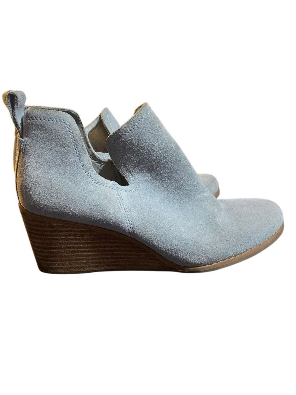 Toms women’s Kallie stone gray suede, put on wedge heel boot W9.5.